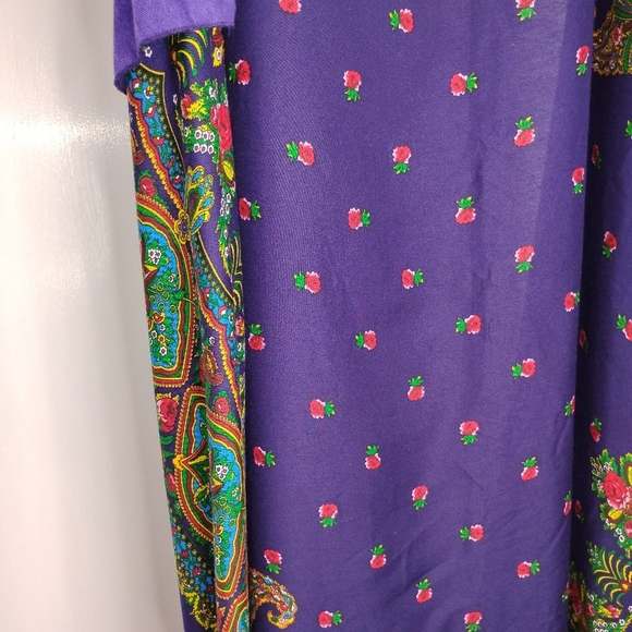 LARGE NOSTALGIC PURPLE WRAP NWOT - Picture 5 of 7